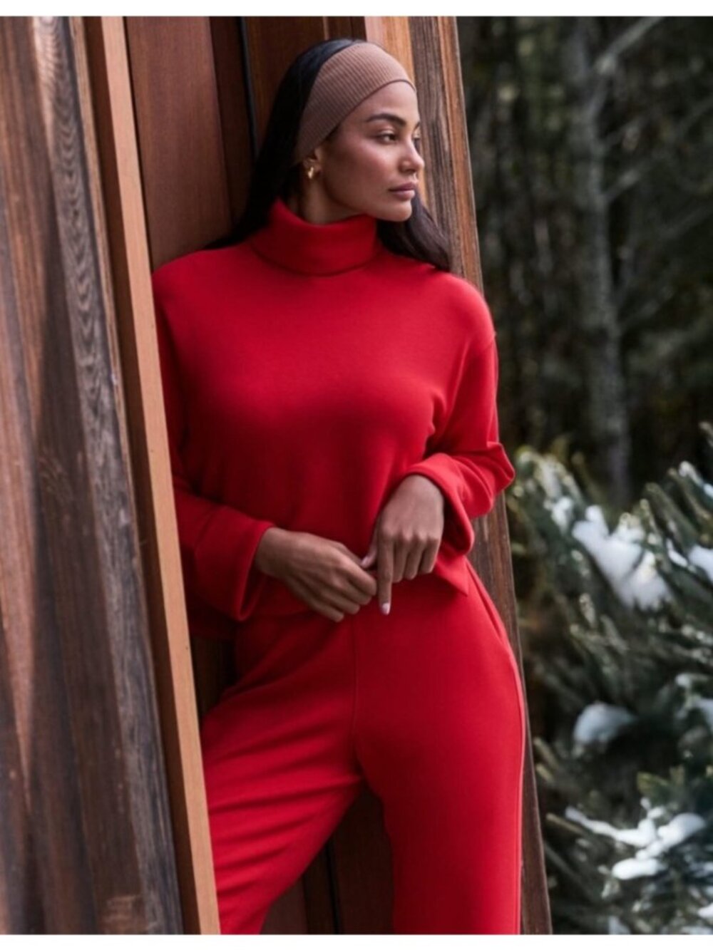 NEW Spanx Air Essentials Cropped Turtleneck Pull-Over Sweatshirt Red Small